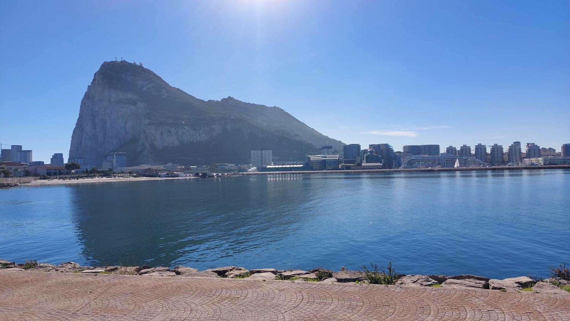 En Poniente Сasa de vacaciones La Línea de la Concepción