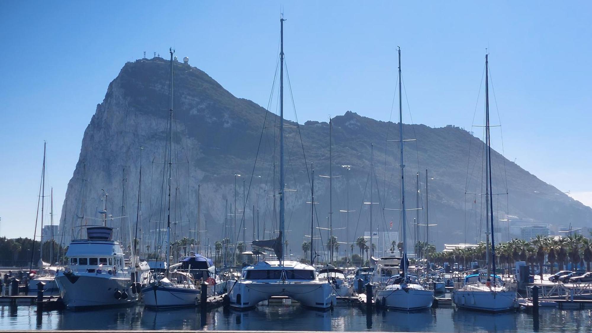 En Poniente Сasa de vacaciones La Línea de la Concepción